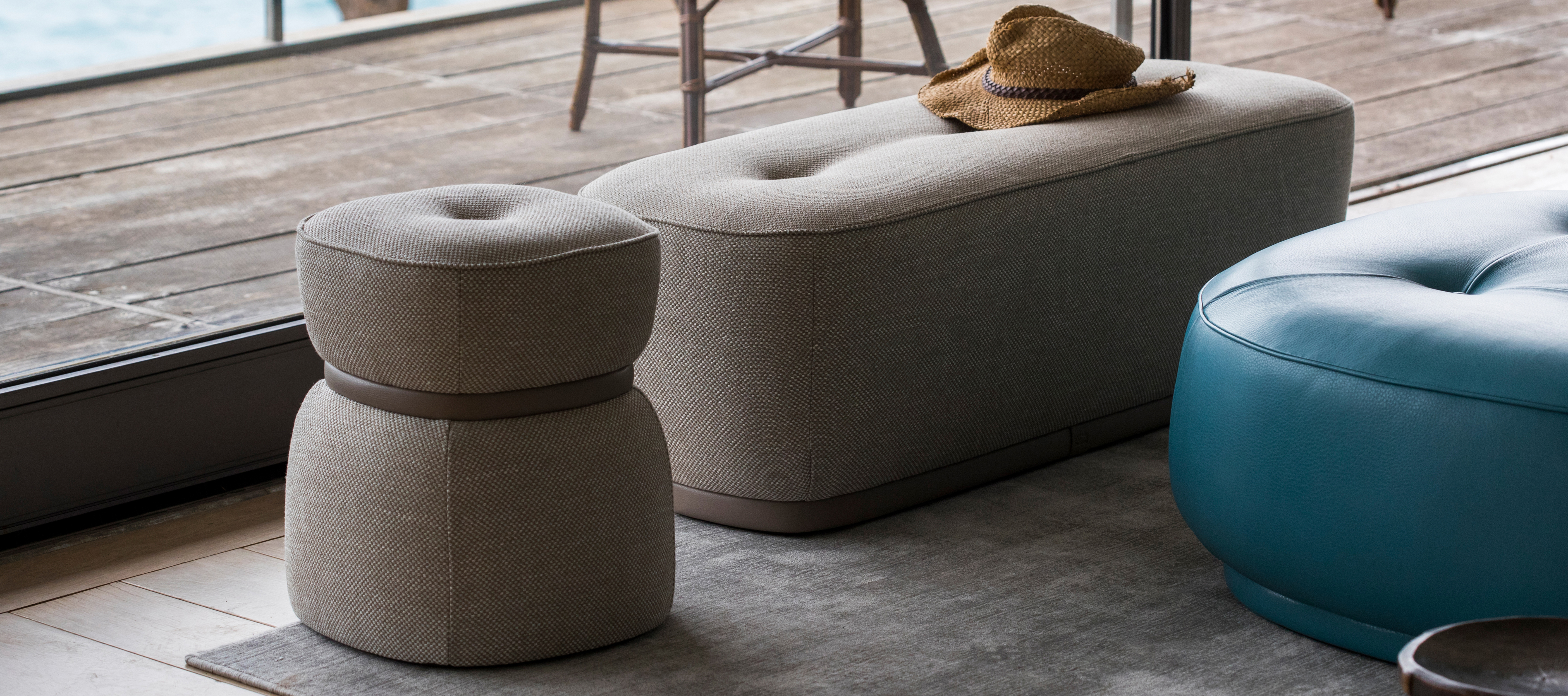 Ikiperu Cushions | Products | [Poltrona Frau / ポルトローナ
